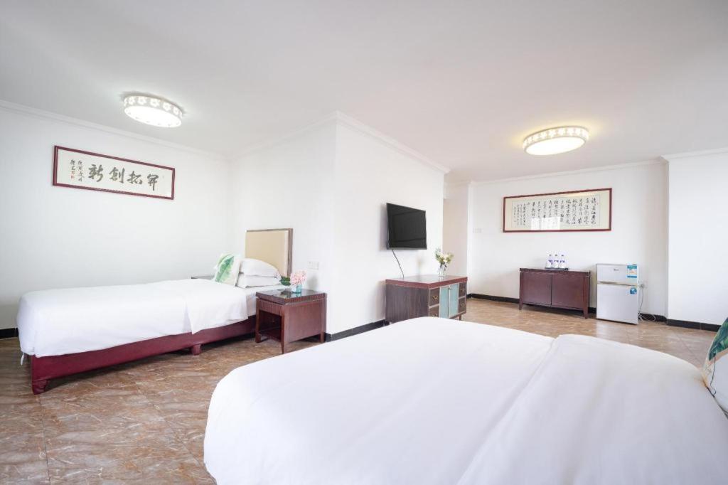 Wings Hotel Kanton Exterior foto