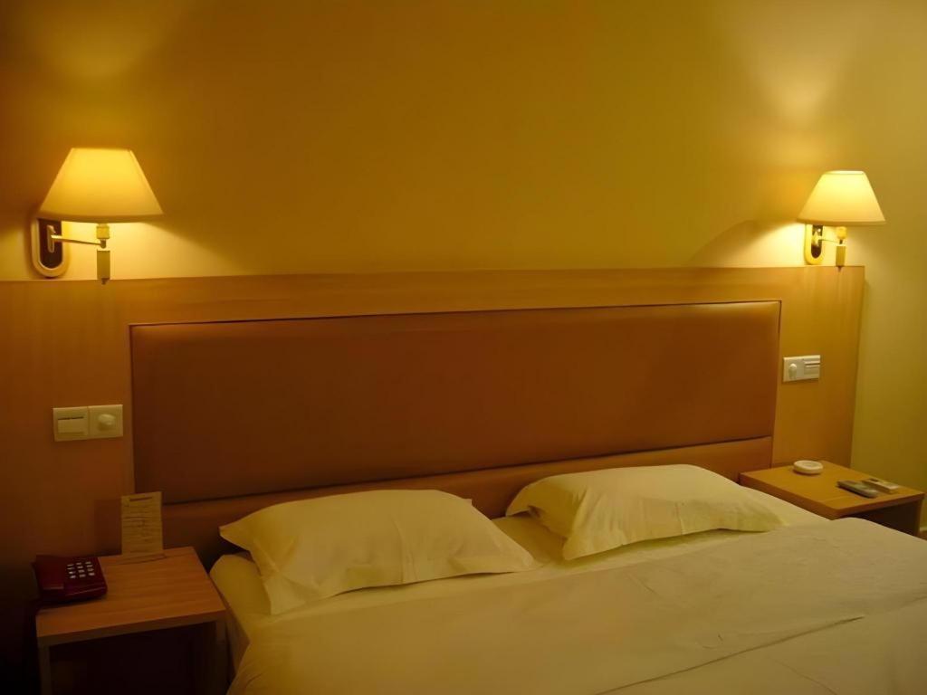 Wings Hotel Kanton Exterior foto